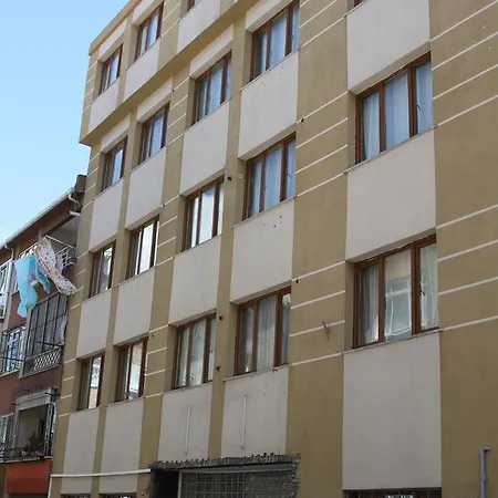 Lidya * Provincia di Istanbul